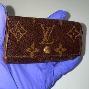 Louis Vuitton Monogram 4 Ring Key Holder